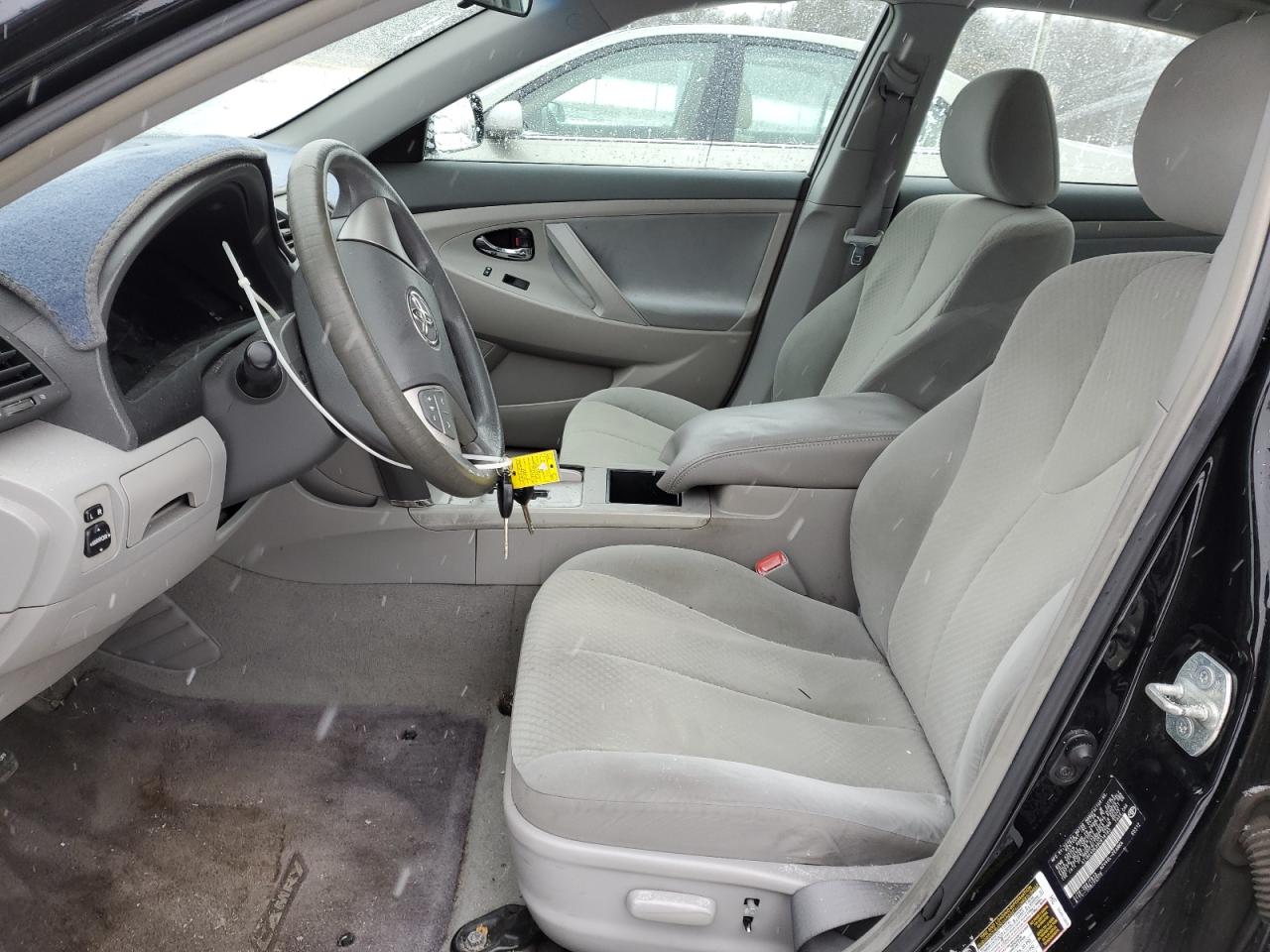 2009 Toyota Camry - Image 7