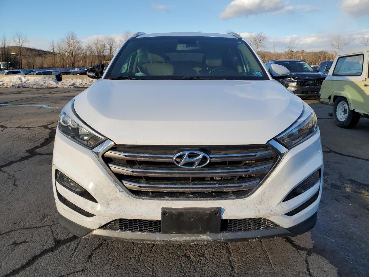 2016 Hyundai Tucson - Image 5