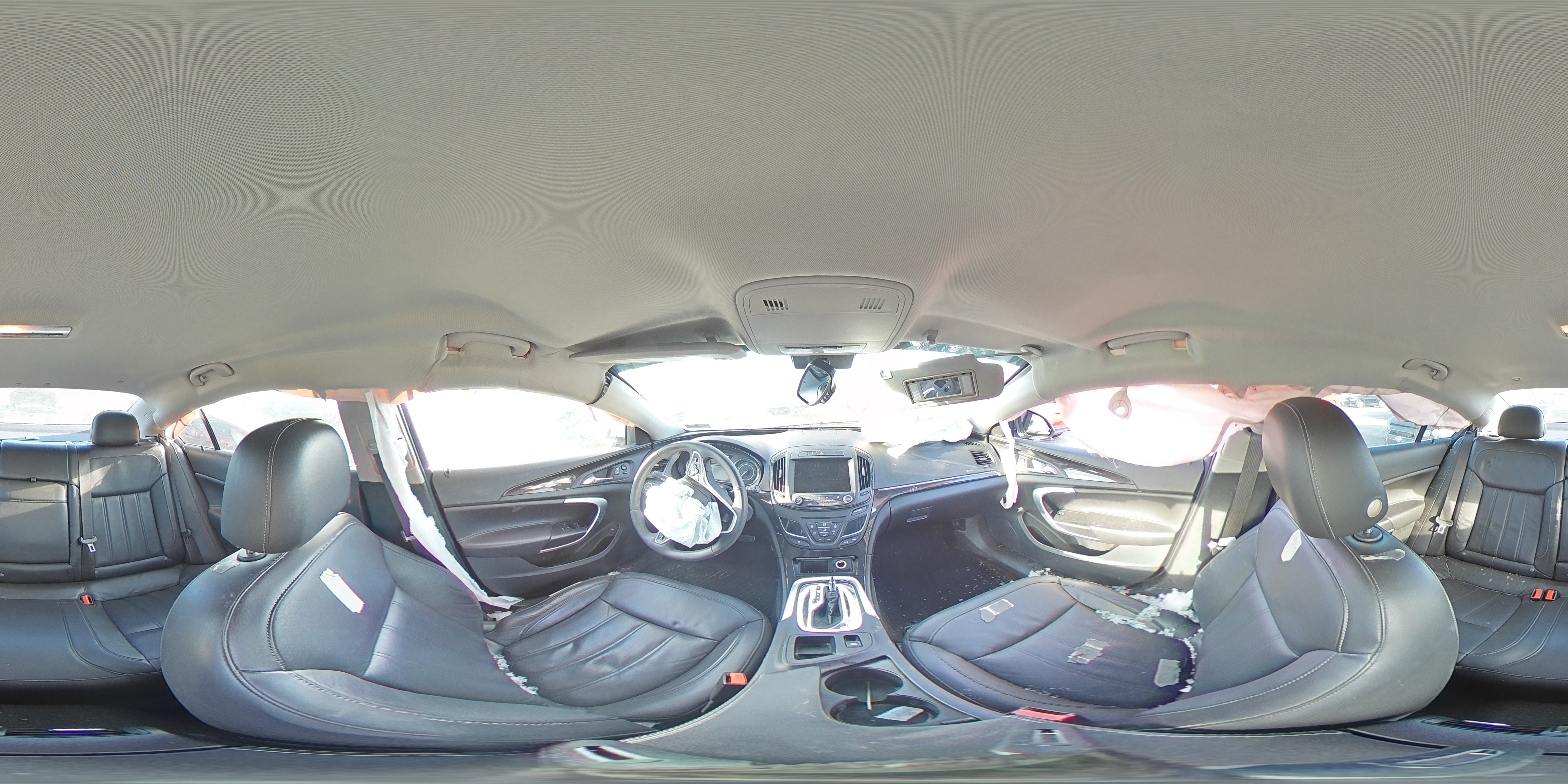 2014 Buick Regal - Image 13
