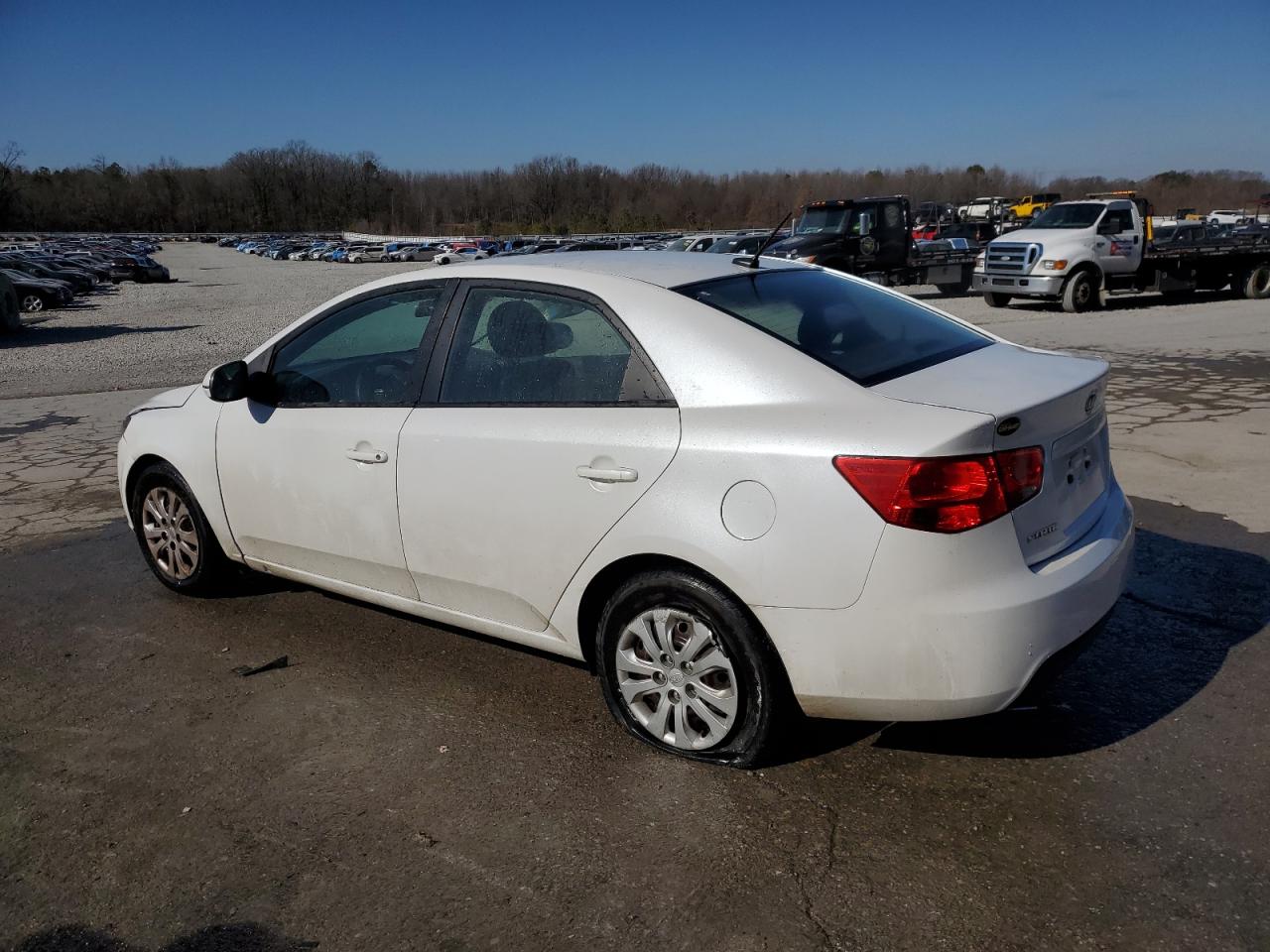 2012 Kia Forte - Image 2