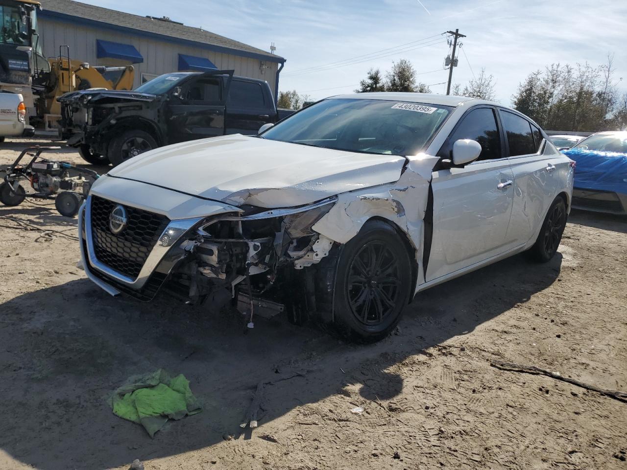 2019 Nissan Altima - Image 1