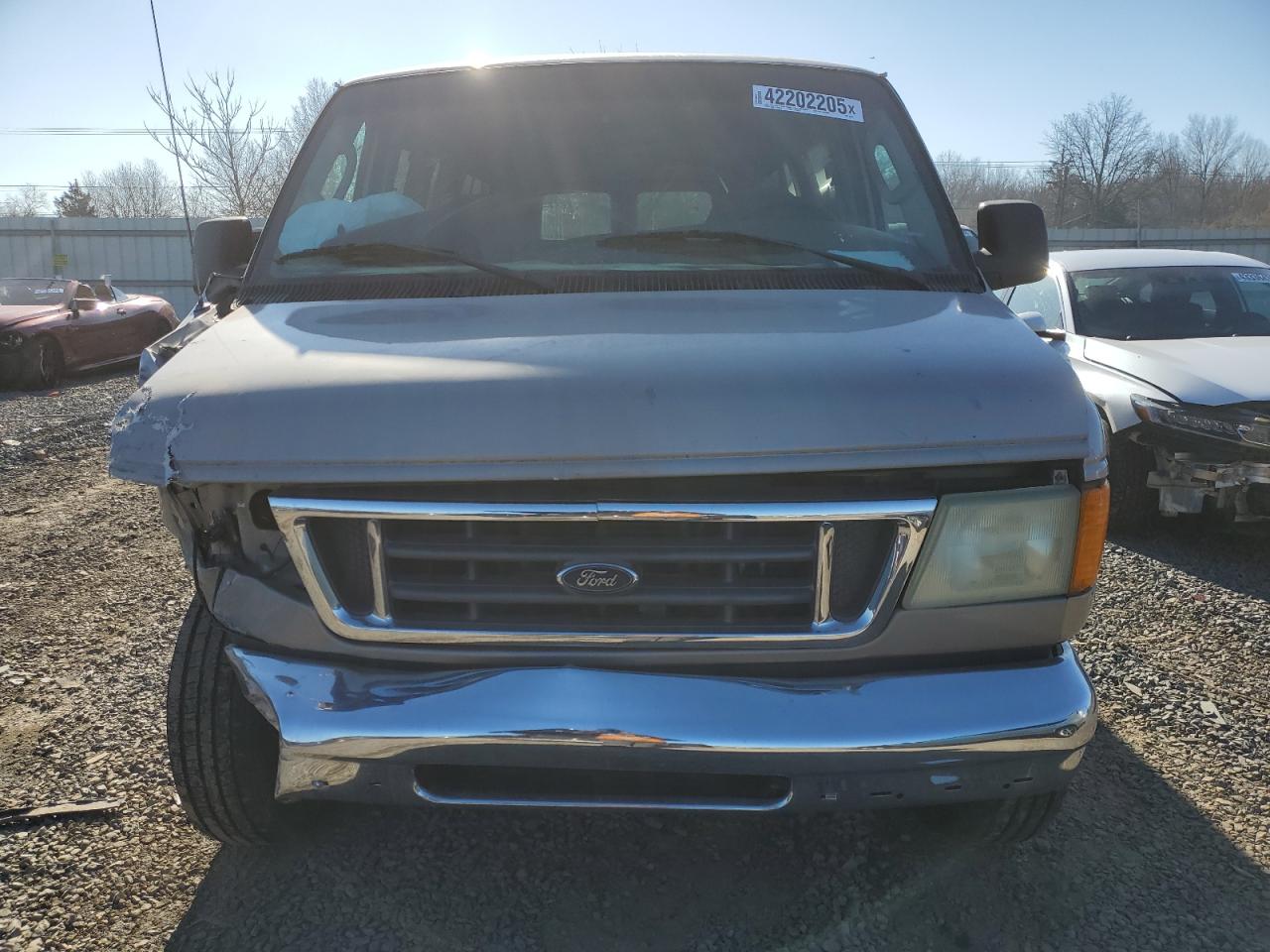 2003 Ford Econoline - Image 5