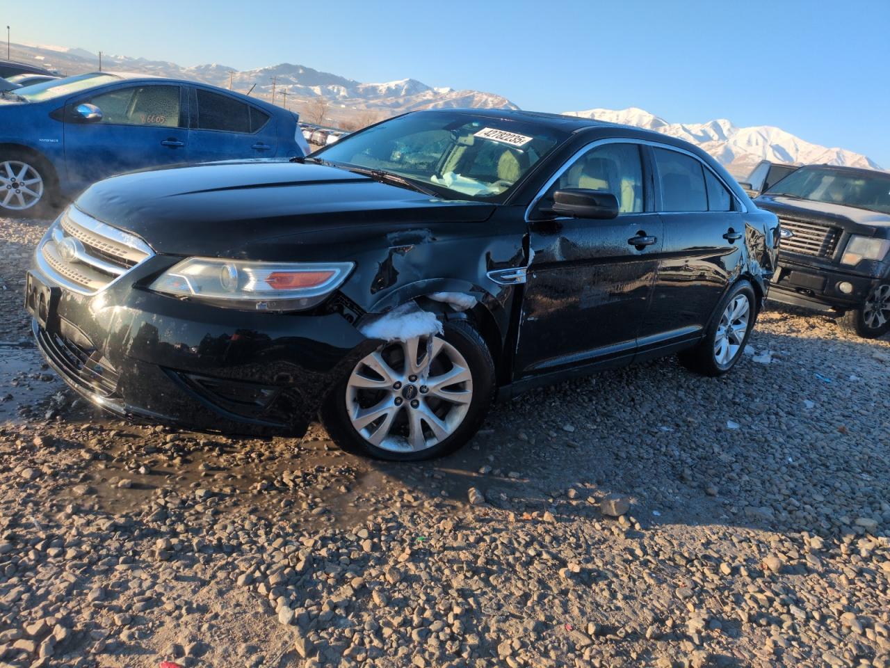 2010 Ford Taurus - Image 1