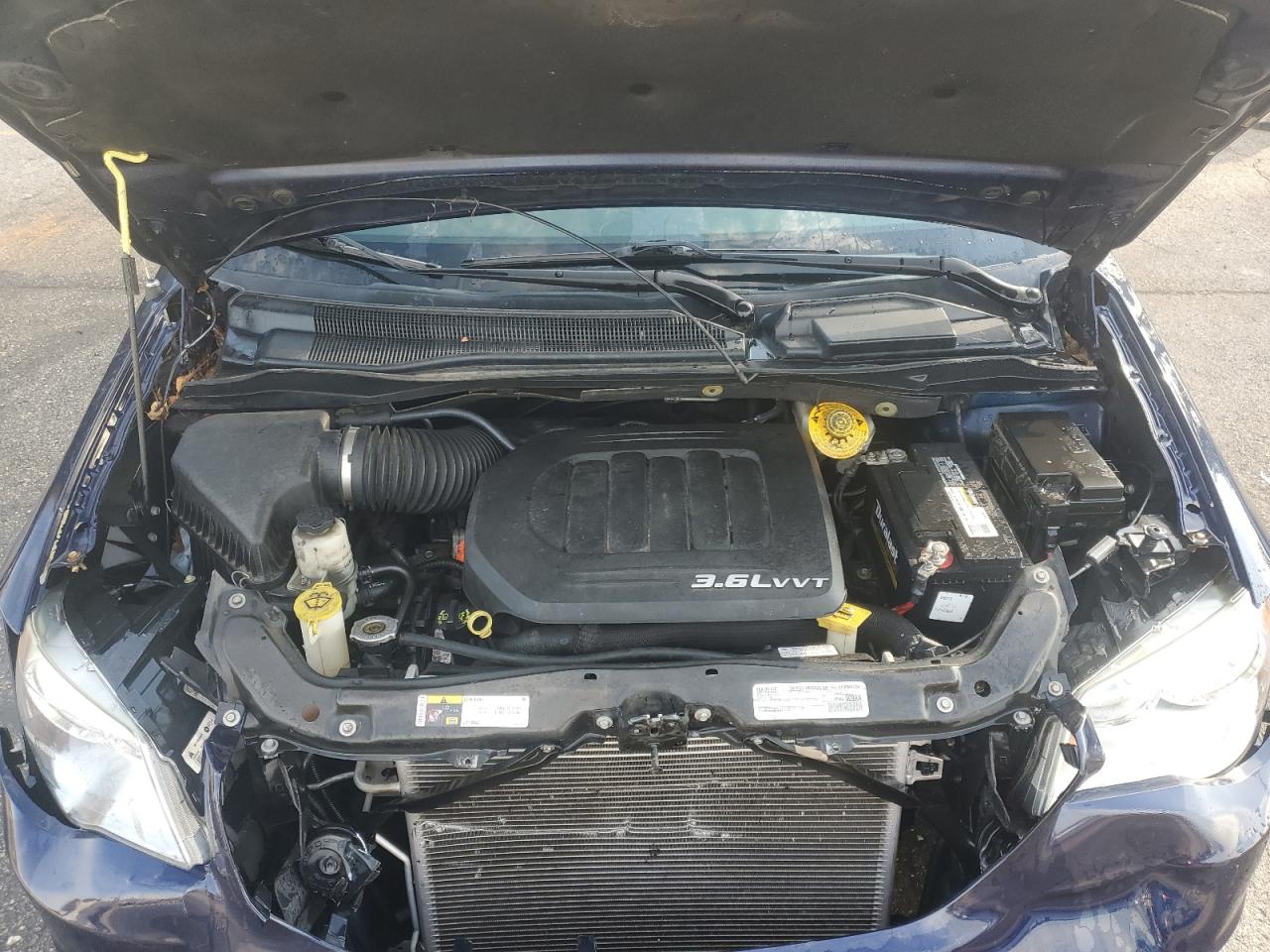 2016 Dodge Caravan - Image 12