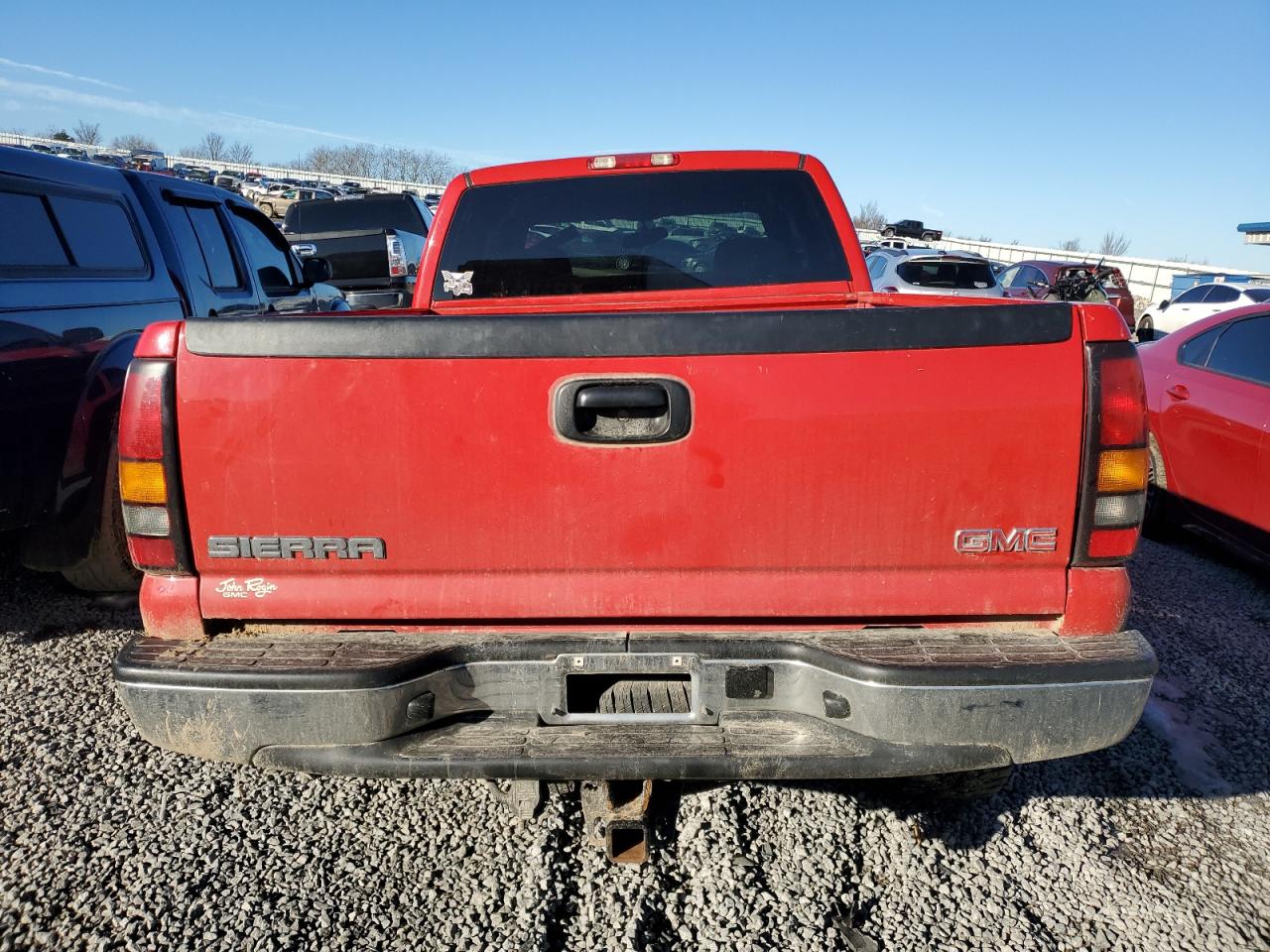 2005 GMC Sierra - Image 6