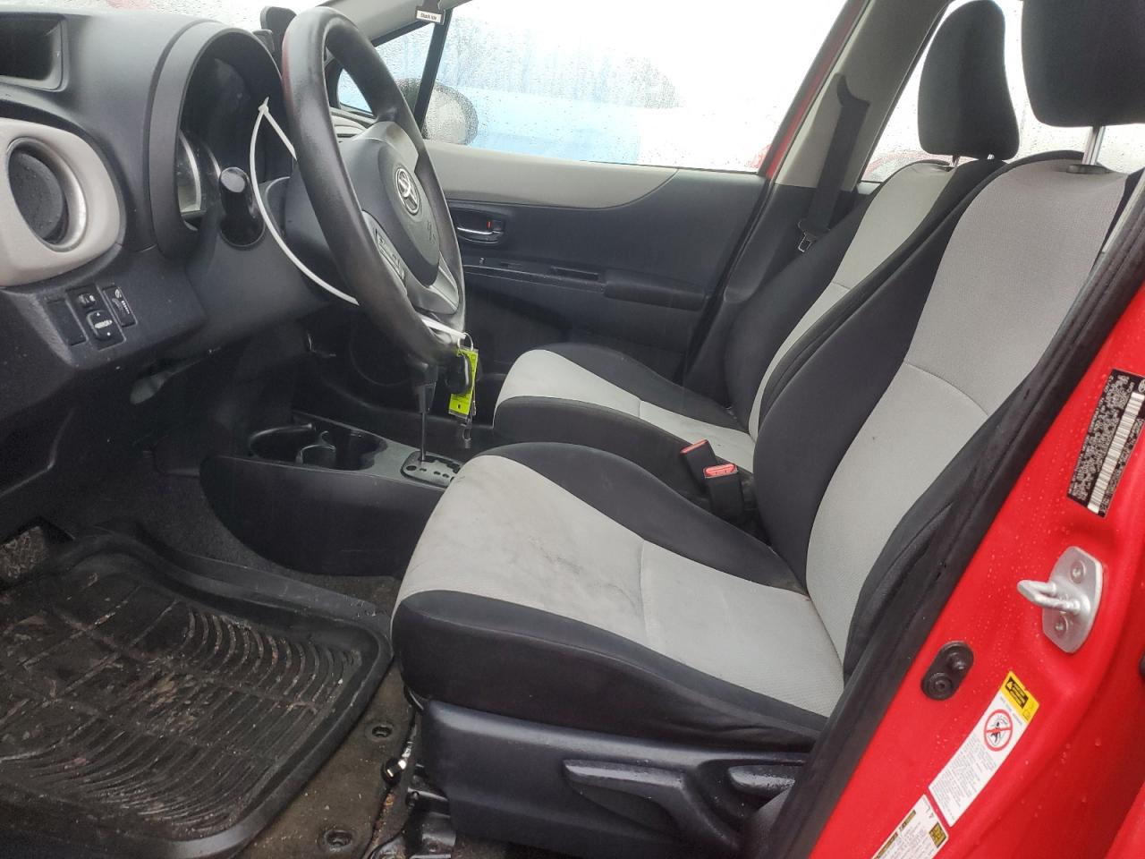 2013 Toyota Yaris - Image 7