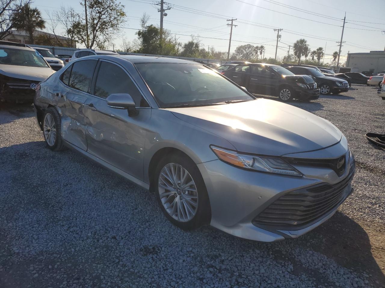 2018 Toyota Camry - Image 4