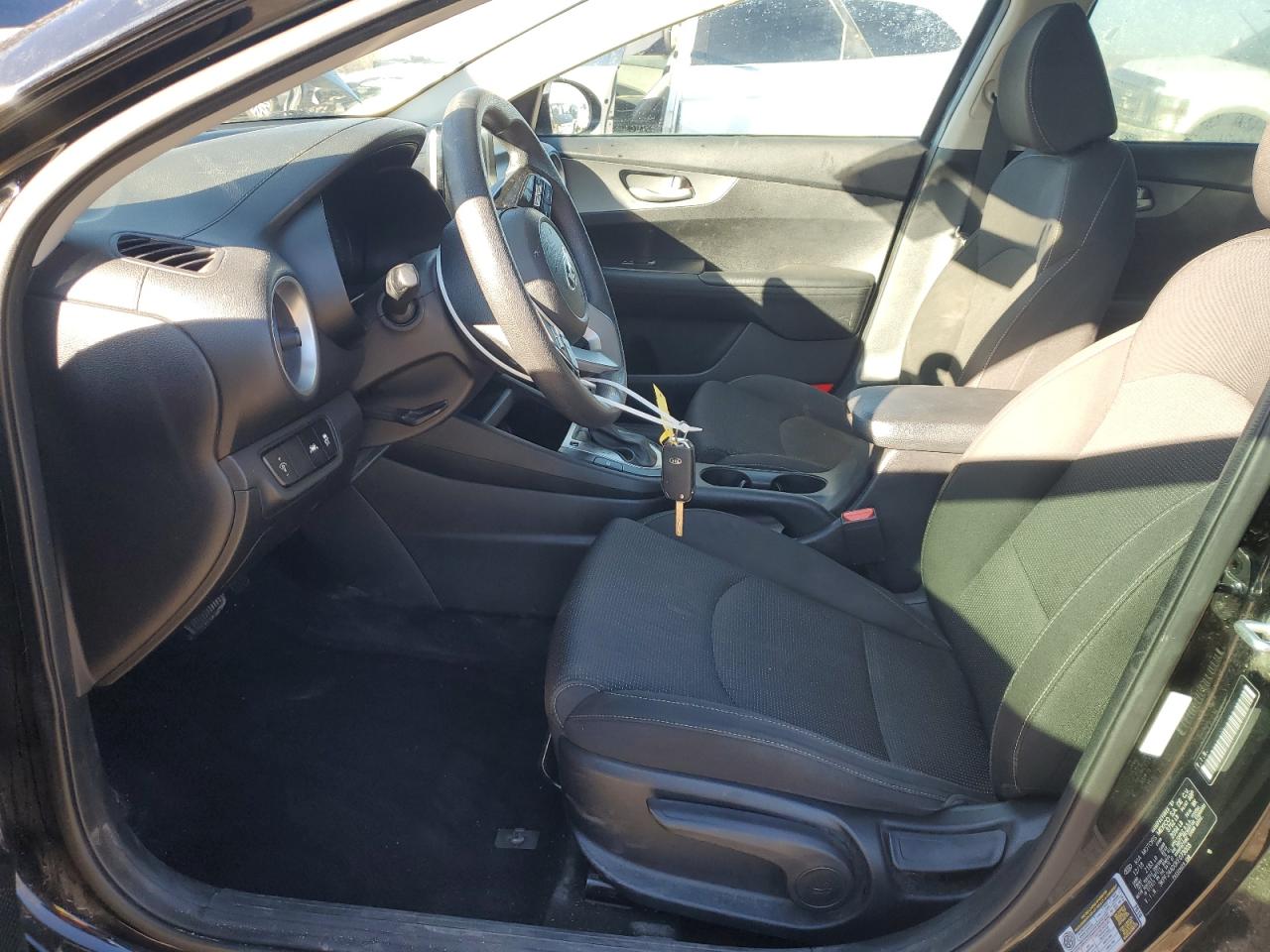 2019 Kia Forte - Image 7