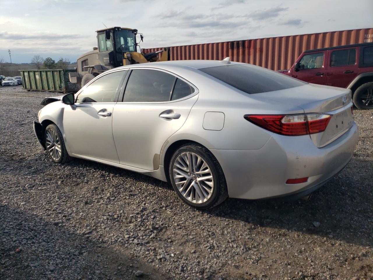 2013 Lexus ES - Image 2