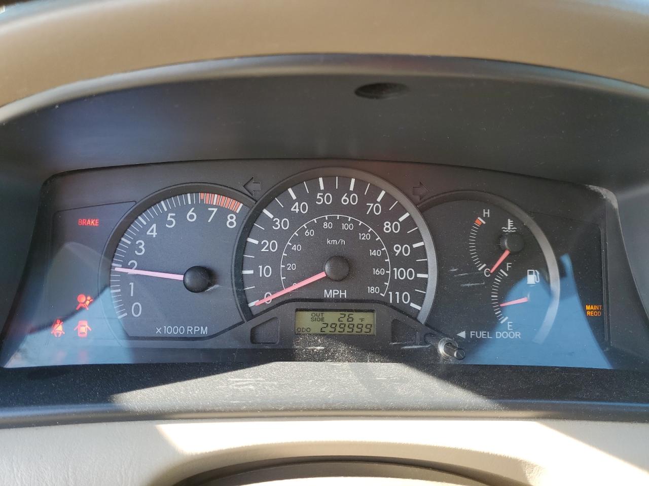 2005 Toyota Corolla - Image 9