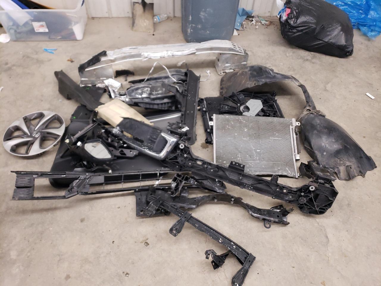 2019 Honda Civic - Image 12