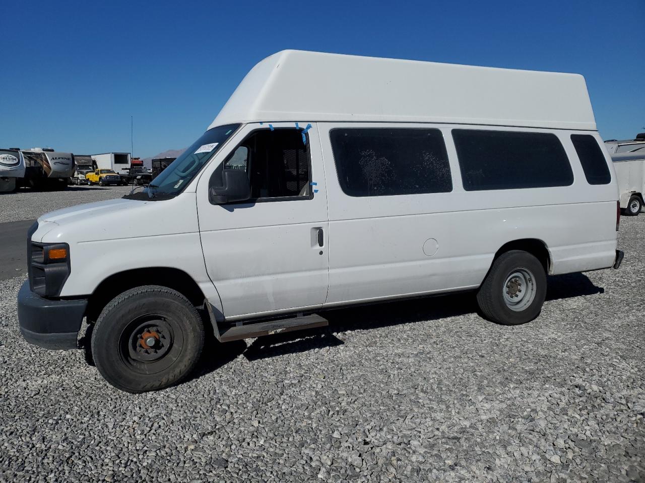 2010 Ford Econoline - Image 1