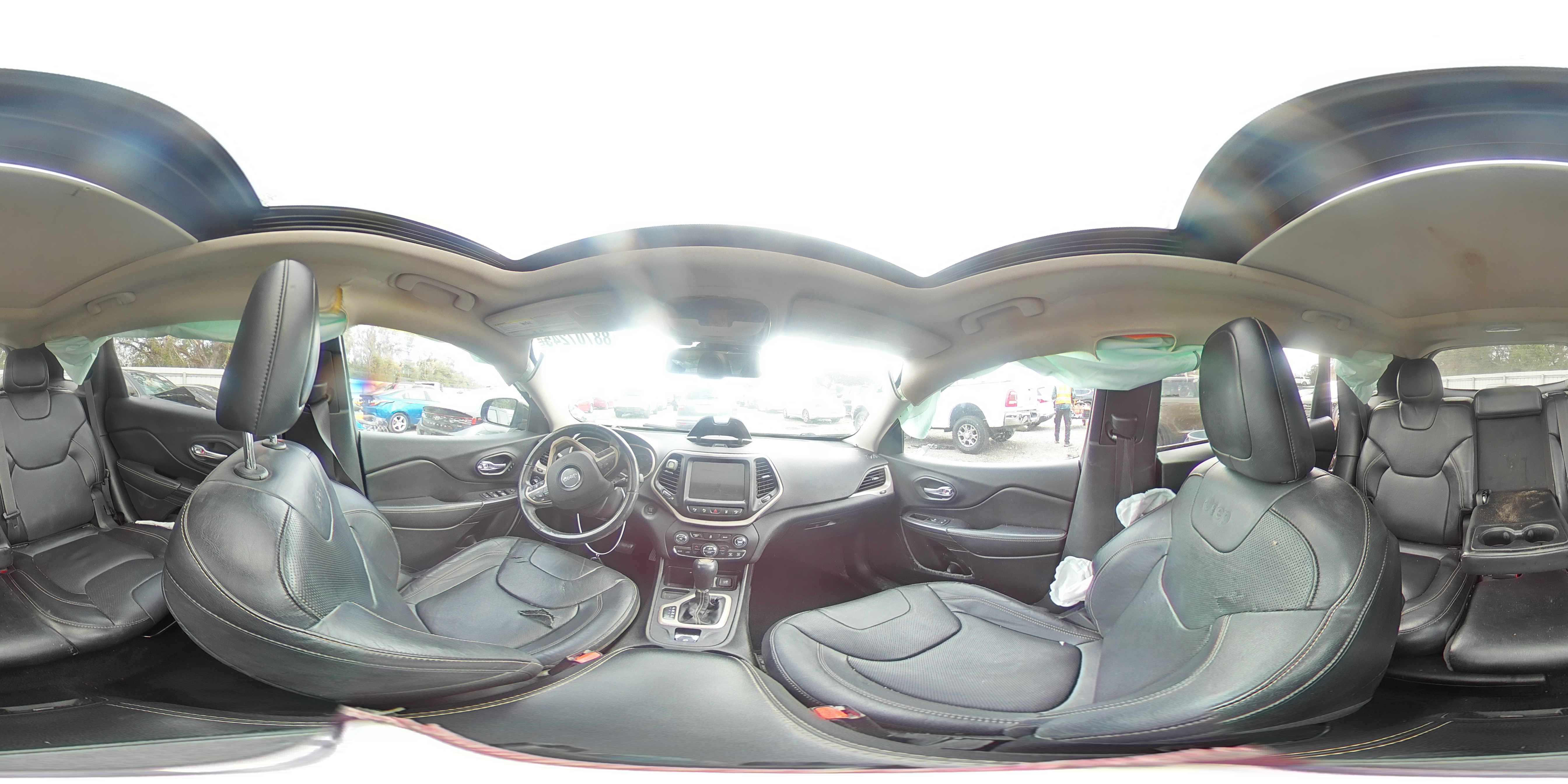 2014 Jeep Grand Cherokee - Image 14