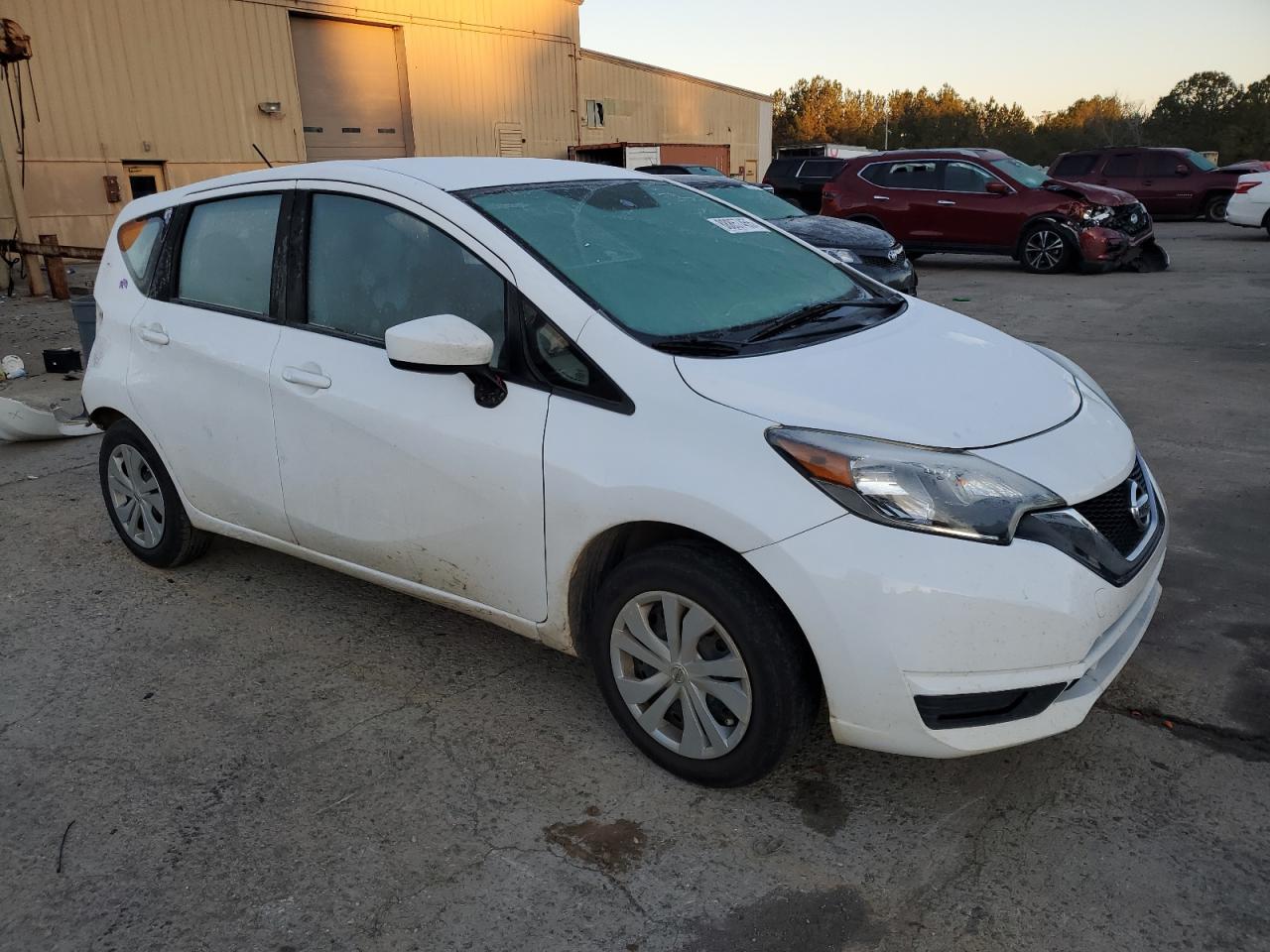 2019 Nissan Versa - Image 4