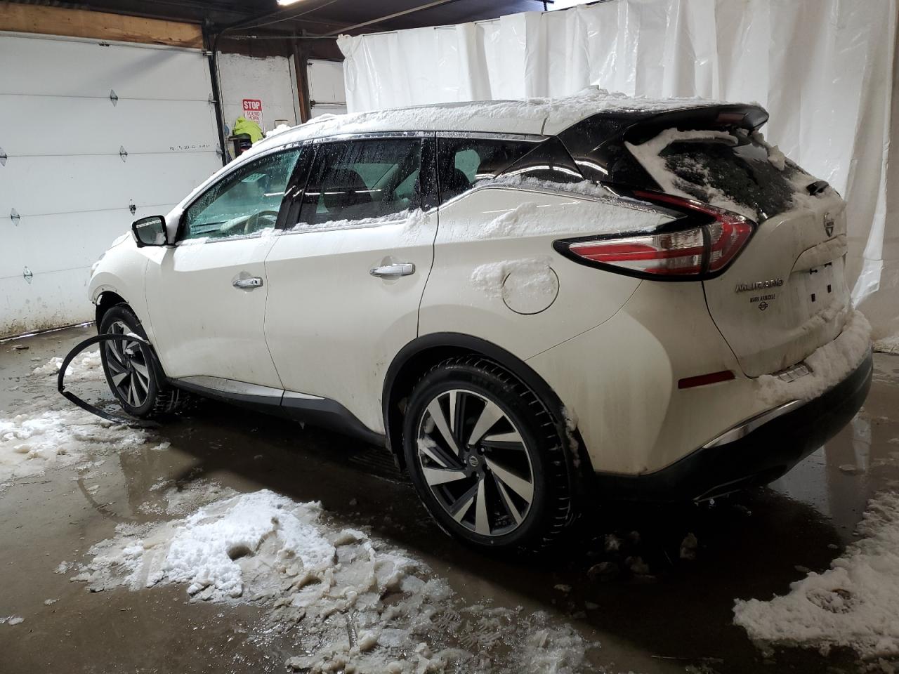 2018 Nissan Murano - Image 2