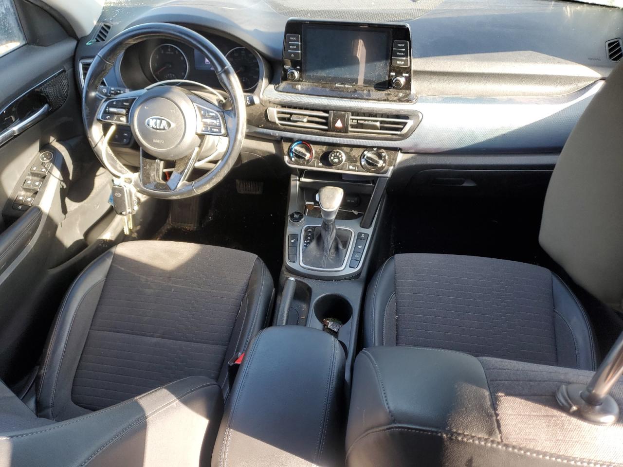 2021 Kia Seltos - Image 8
