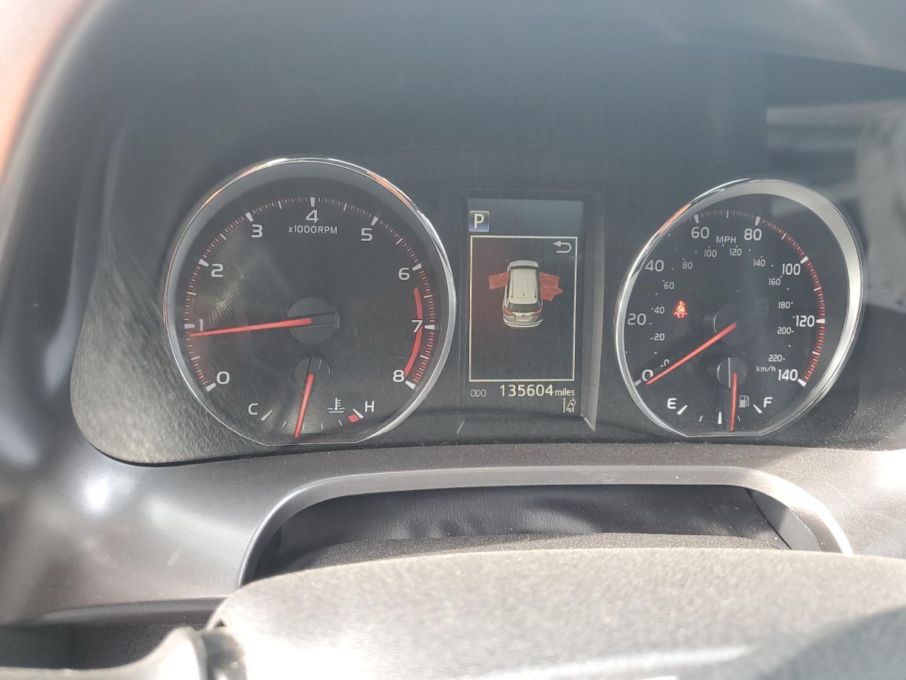 2018 Toyota RAV 4 - Image 9