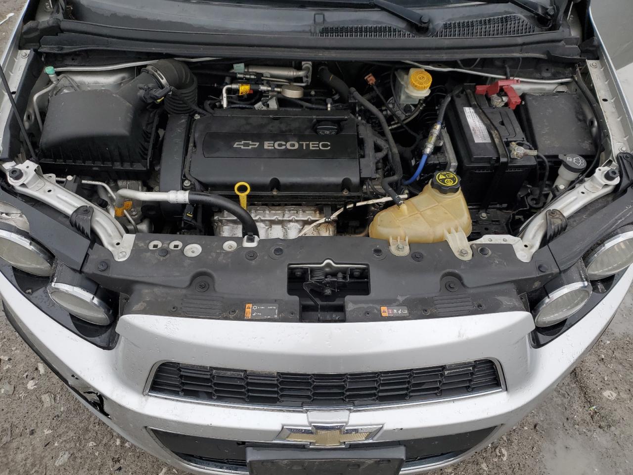 2012 Chevrolet Sonic - Image 11