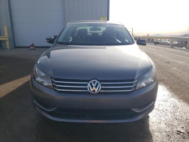  VOLKSWAGEN PASSAT 2014 Серый