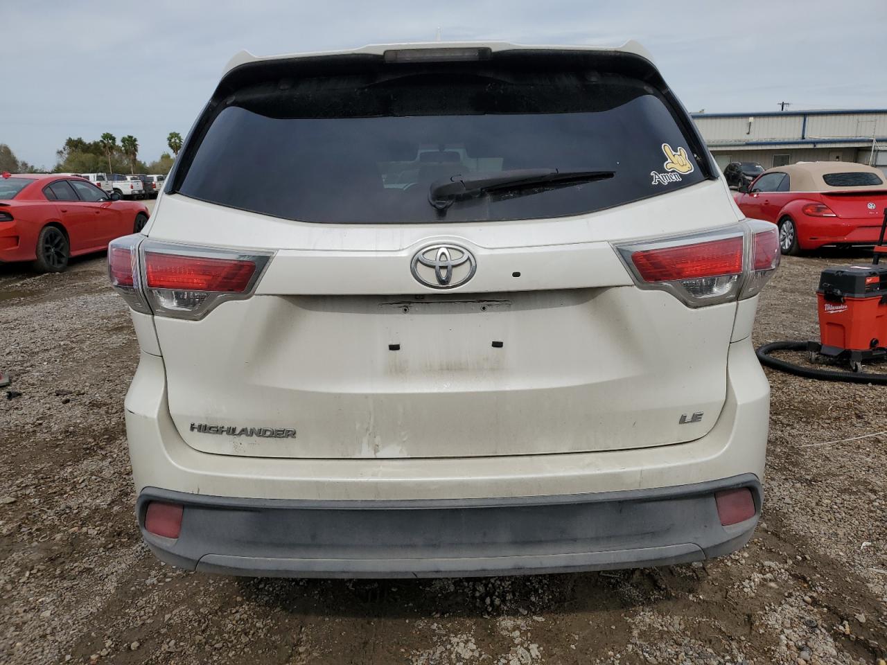 2016 Toyota Highlander - Image 6