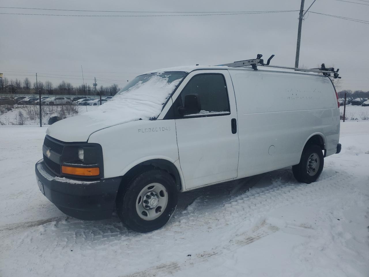 VIN 1GCWGAFP7K1272736 2019 CHEVROLET EXPRESS no.1