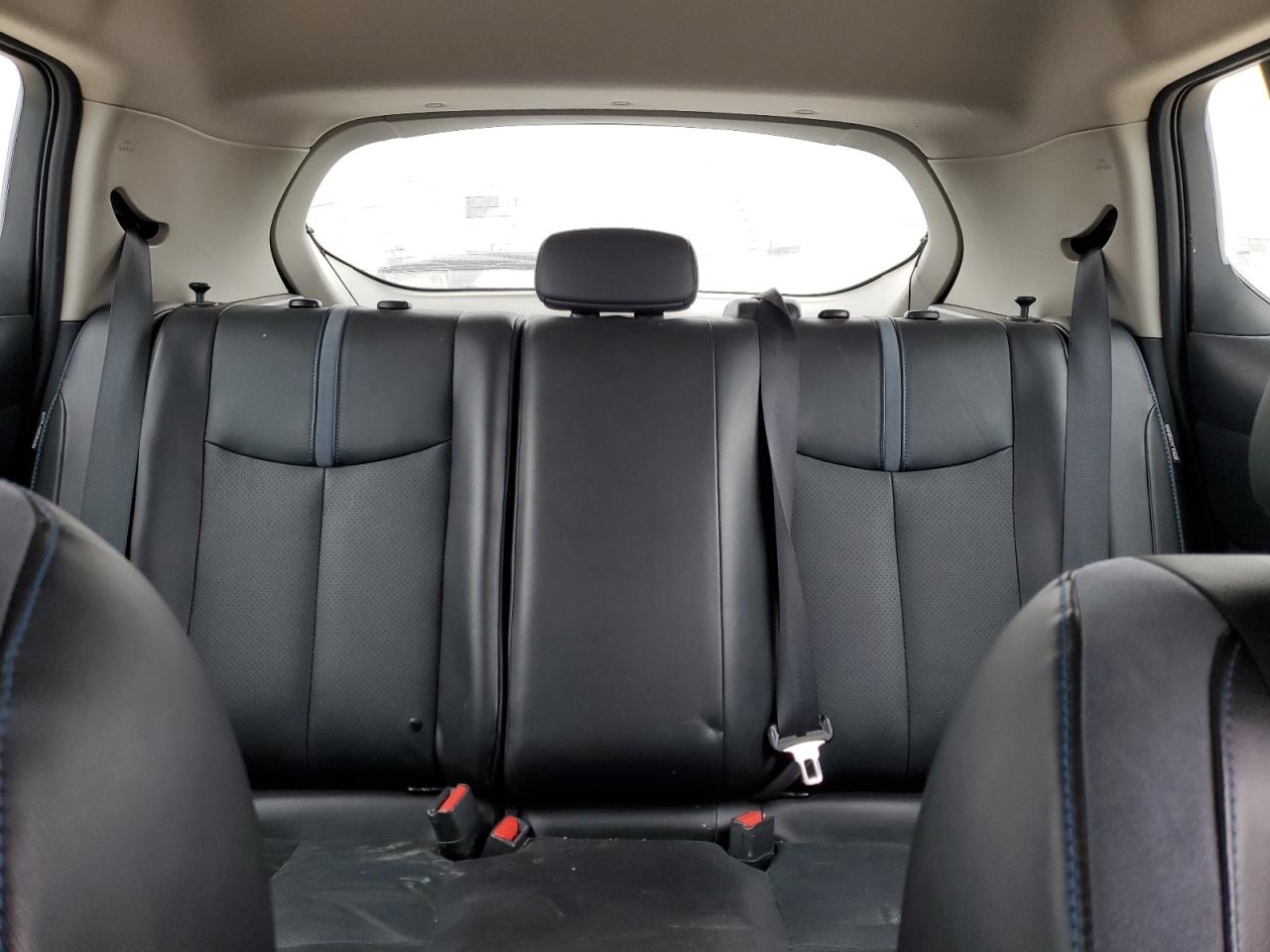 2020 Nissan Leaf - Image 10