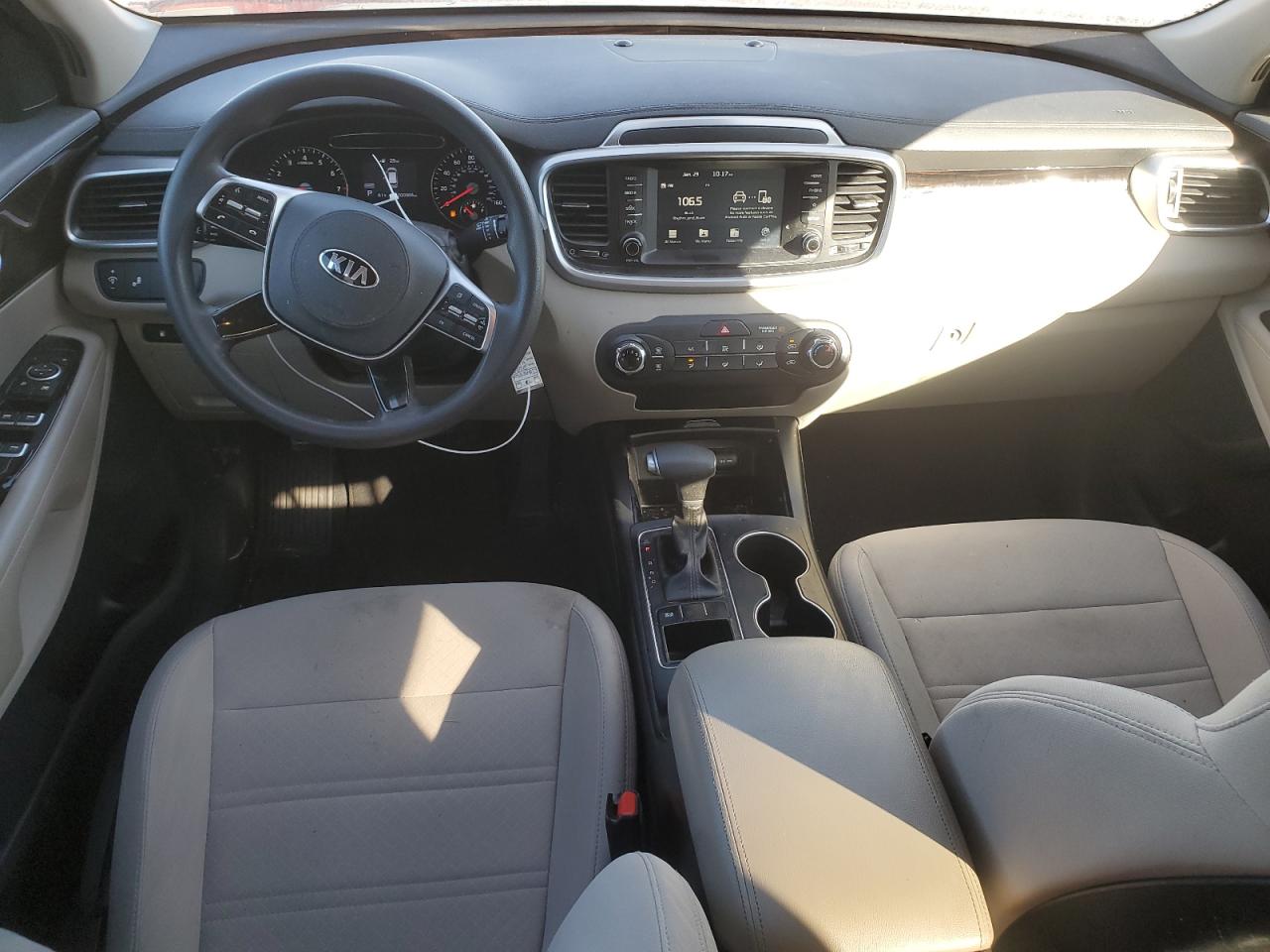 2020 Kia Sorento - Image 8