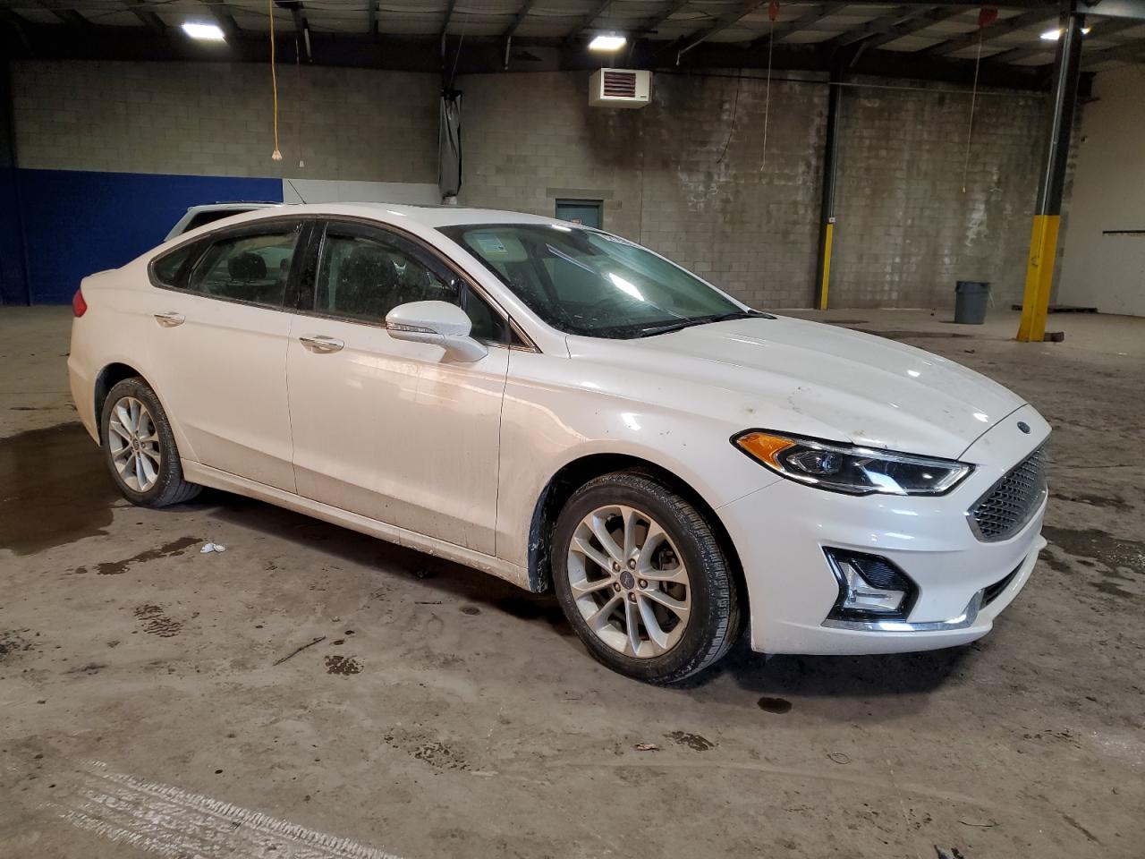 2019 Ford Fusion - Image 4