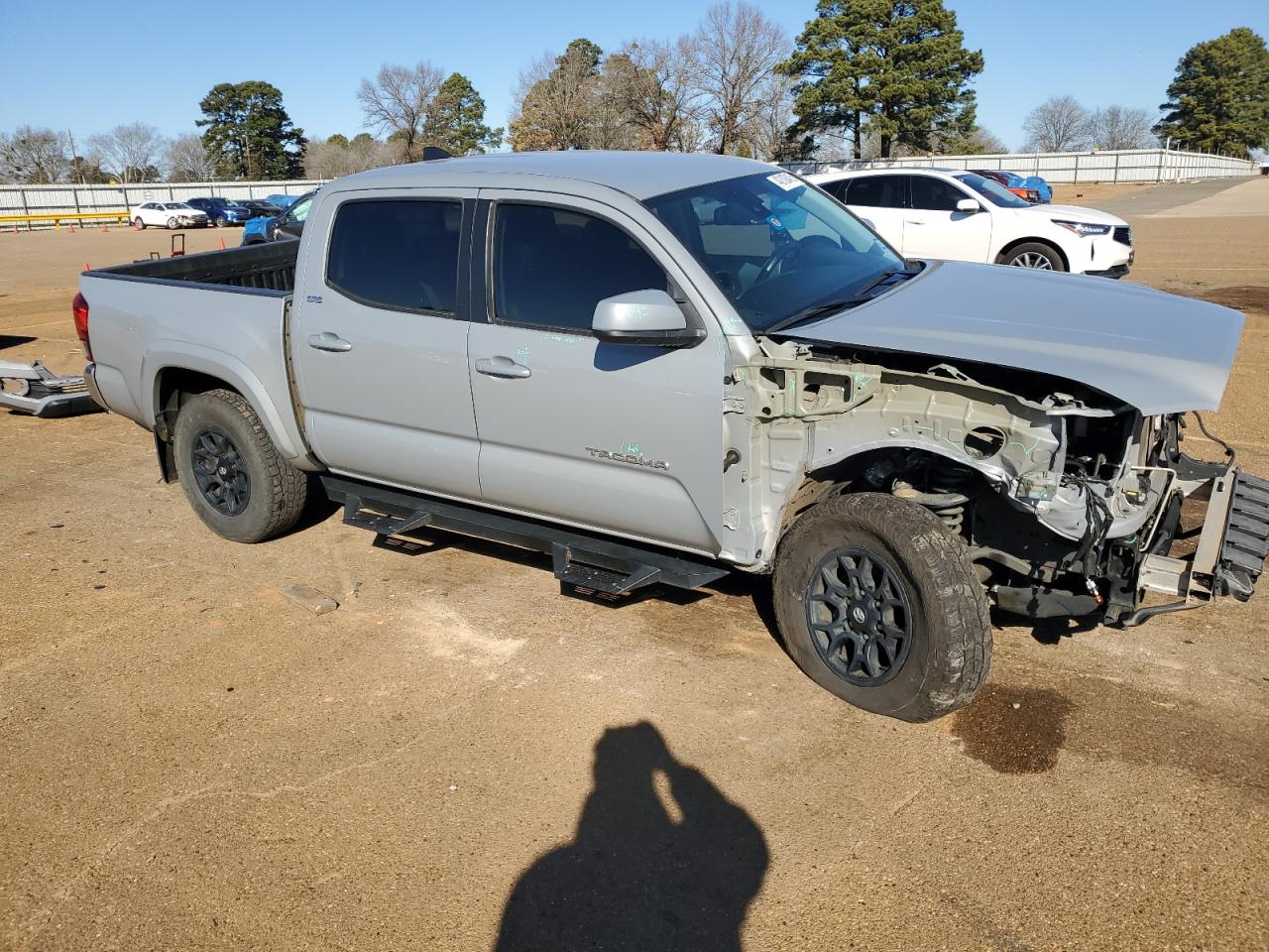 2021 Toyota Tacoma - Image 4