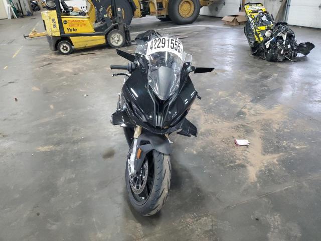 2024 BMW S 1000 RR