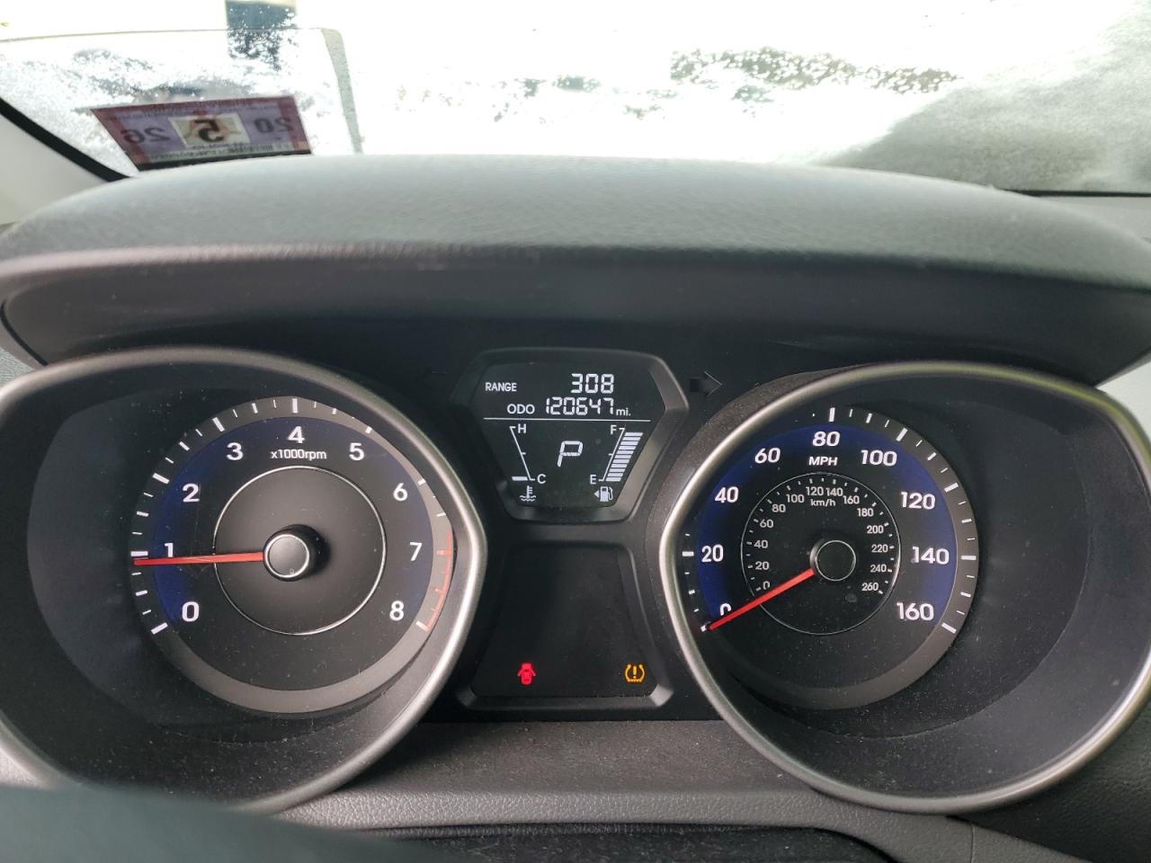 2013 Hyundai Elantra - Image 9