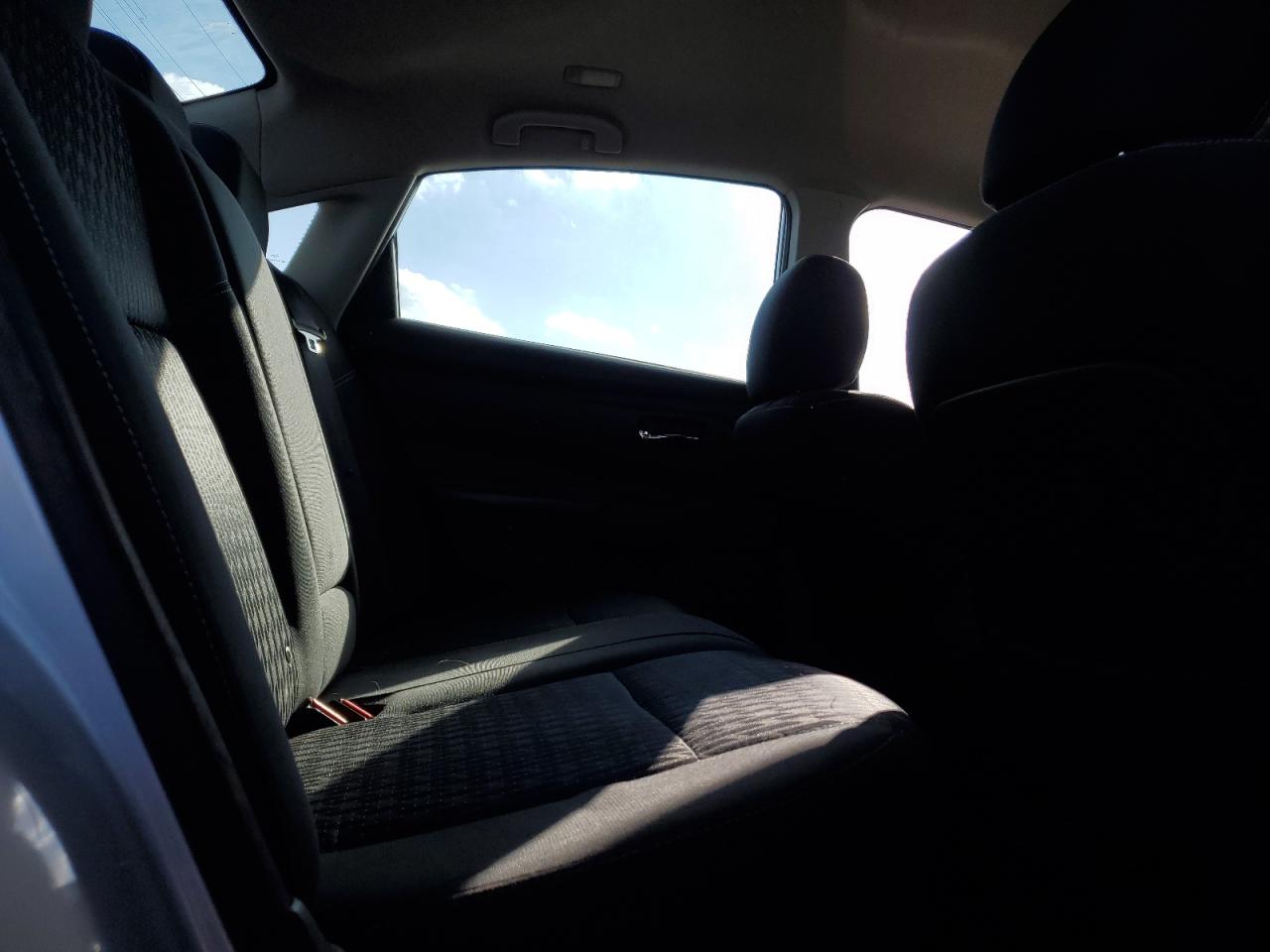 2016 Nissan Altima - Image 10