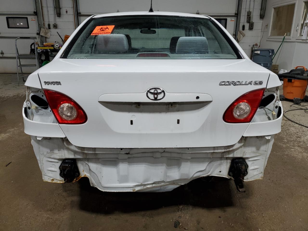 2004 Toyota Corolla - Image 6