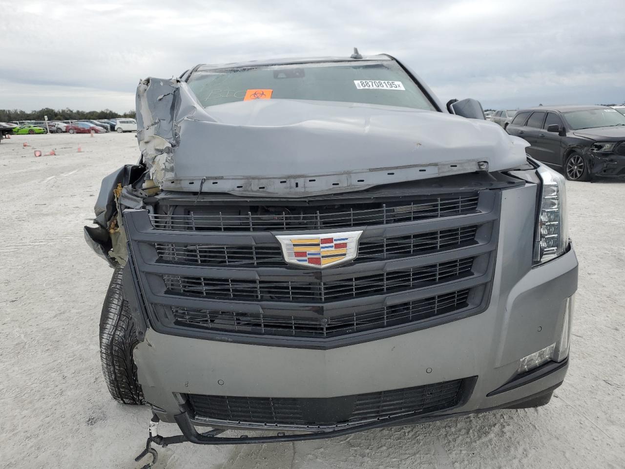 2019 Cadillac Escalade - Image 5