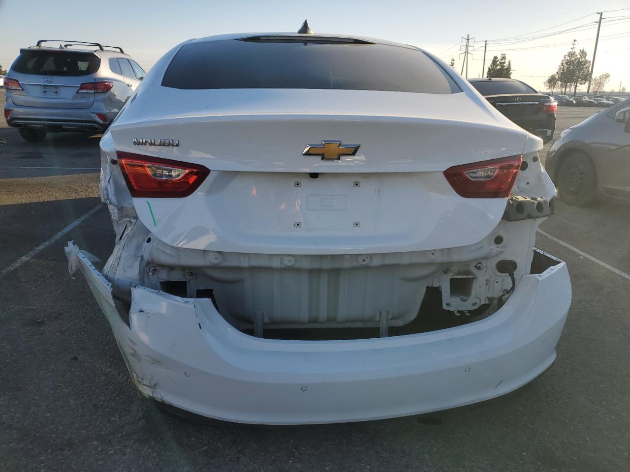 2020 Chevrolet Malibu - Image 6