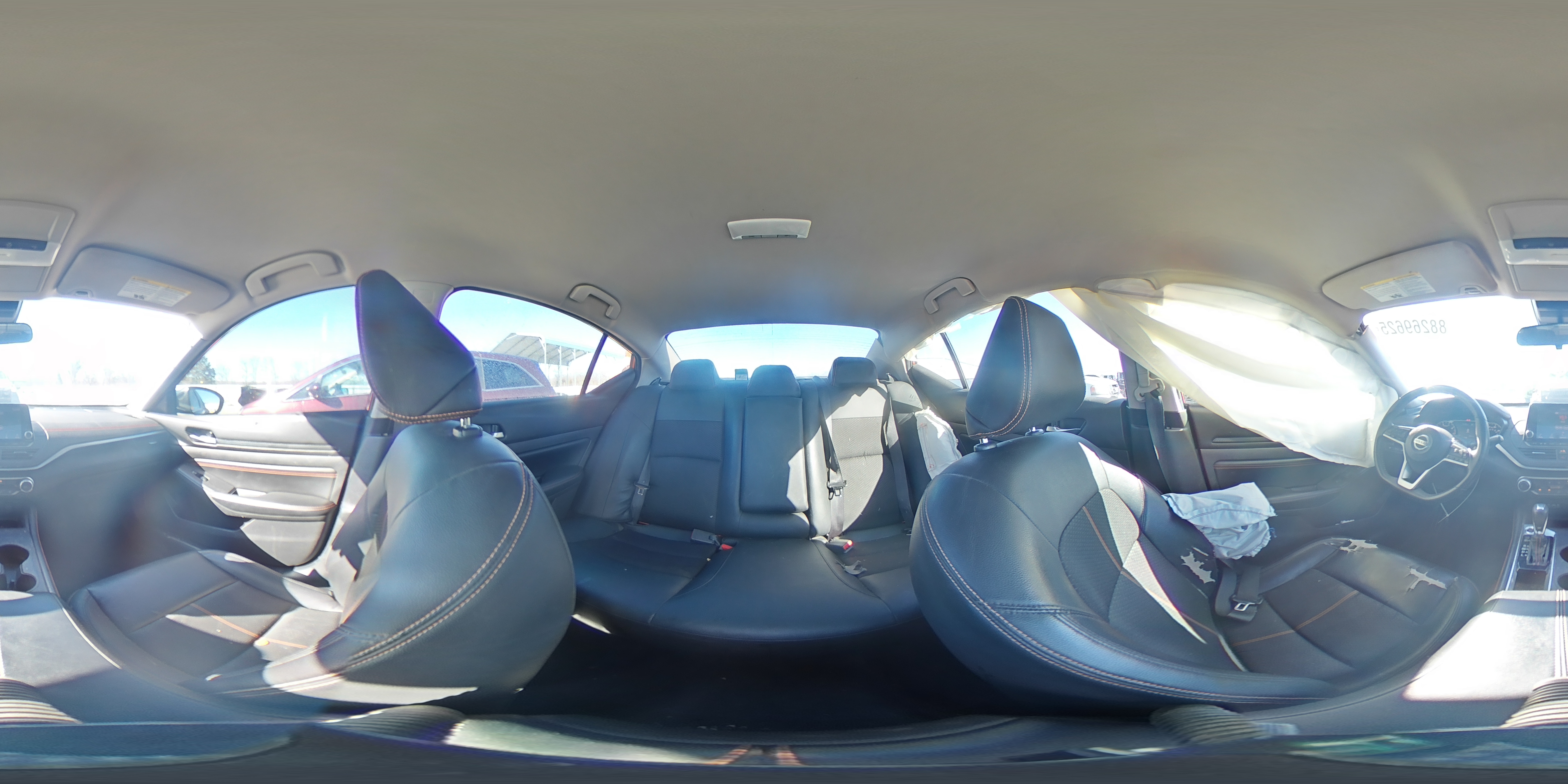 2021 Nissan Altima - Image 13