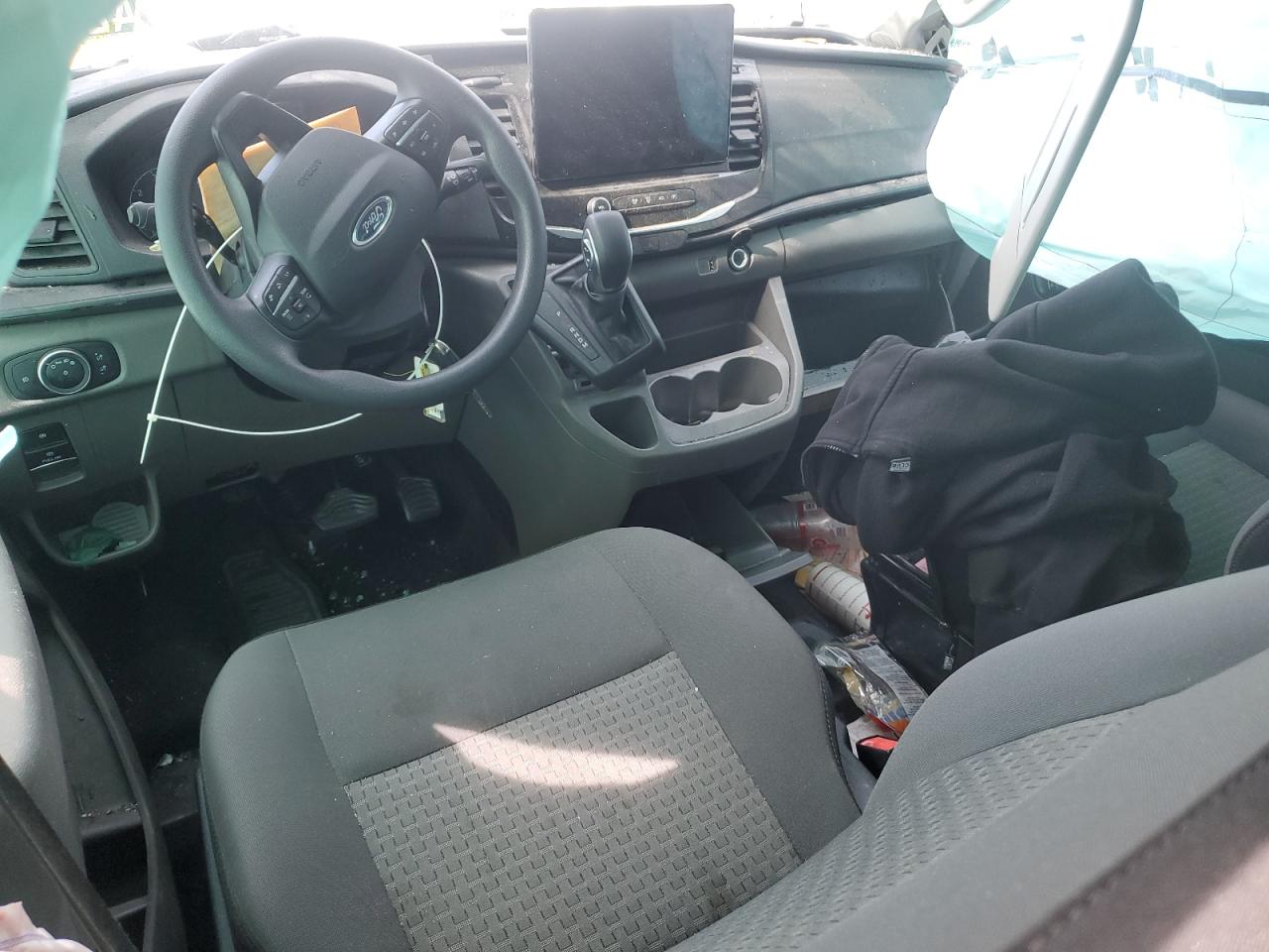 2023 Ford Transit - Image 8