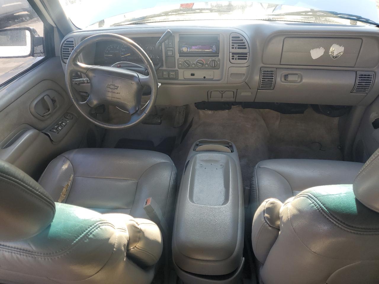 1997 Chevrolet Tahoe - Image 8