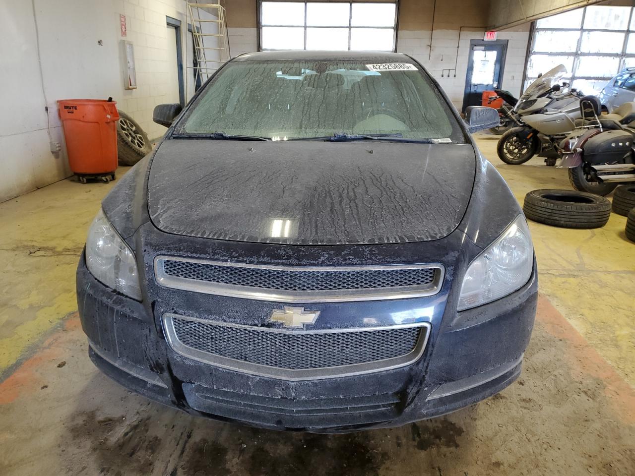 2012 Chevrolet Malibu - Image 5