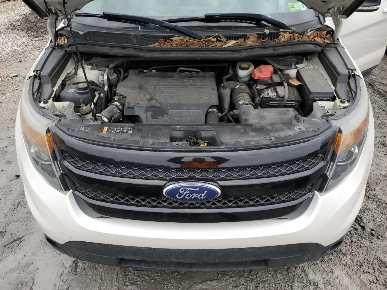 2015 Ford Explorer - Image 12