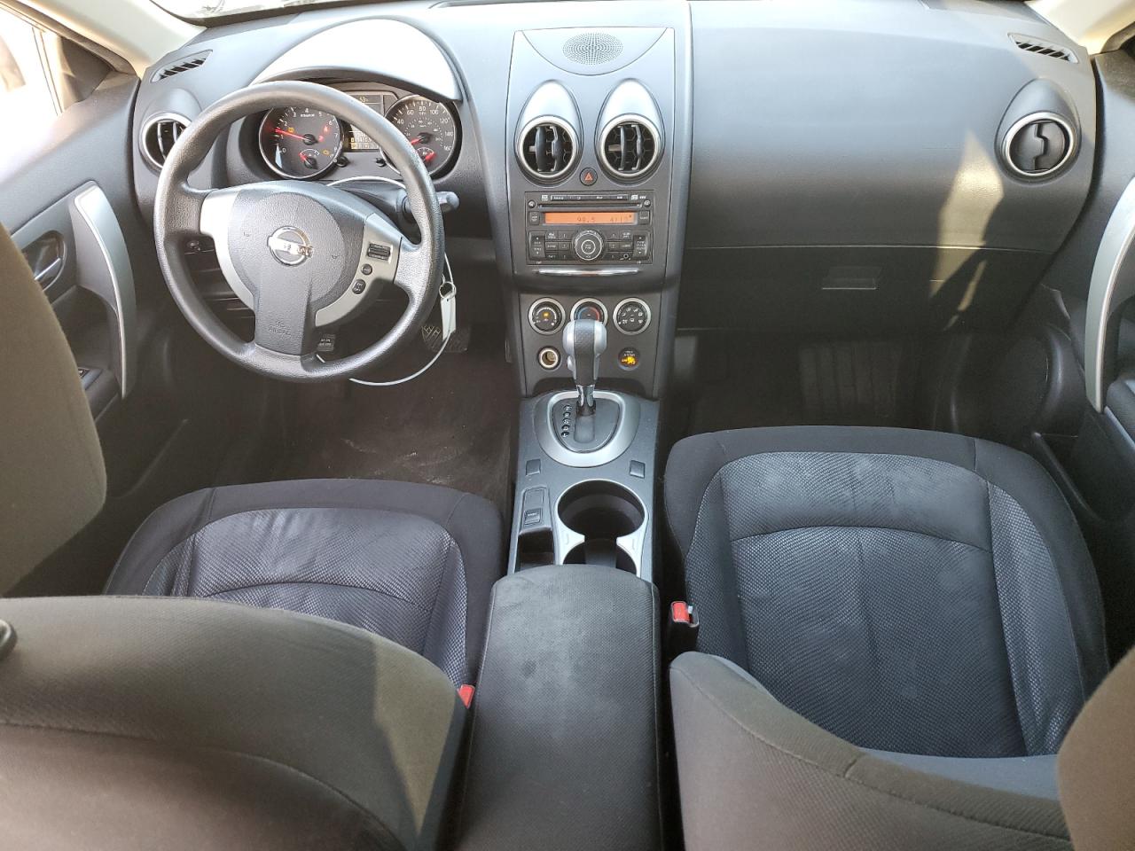 2013 Nissan Rogue - Image 8
