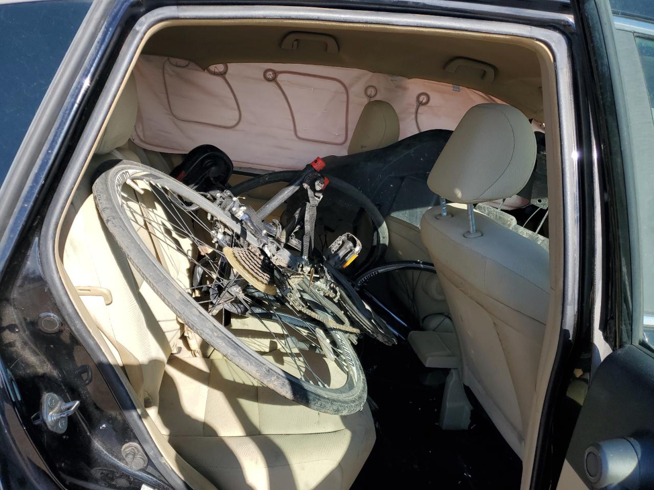 2010 Honda CR-V - Image 11