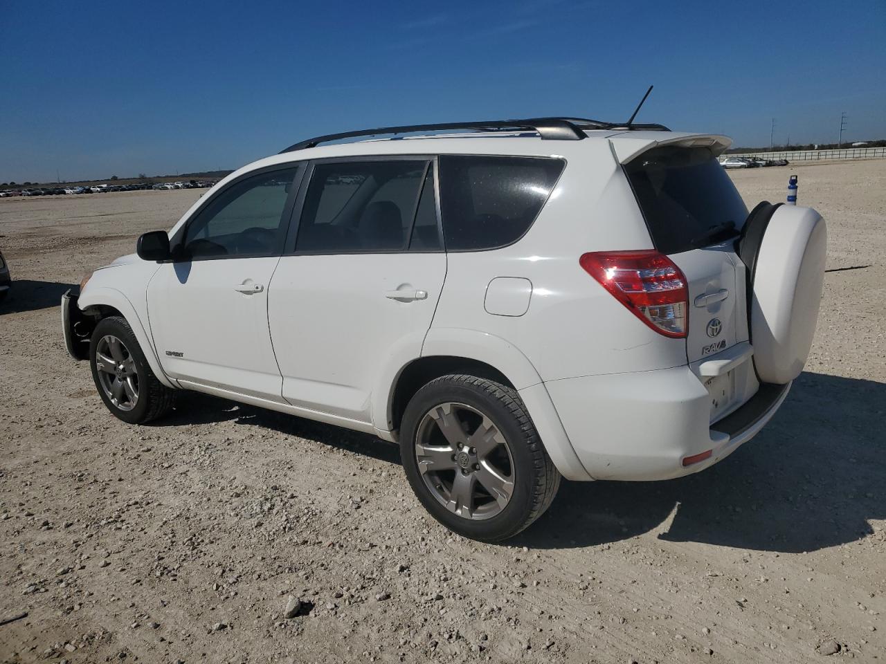 2011 Toyota RAV 4 - Image 2