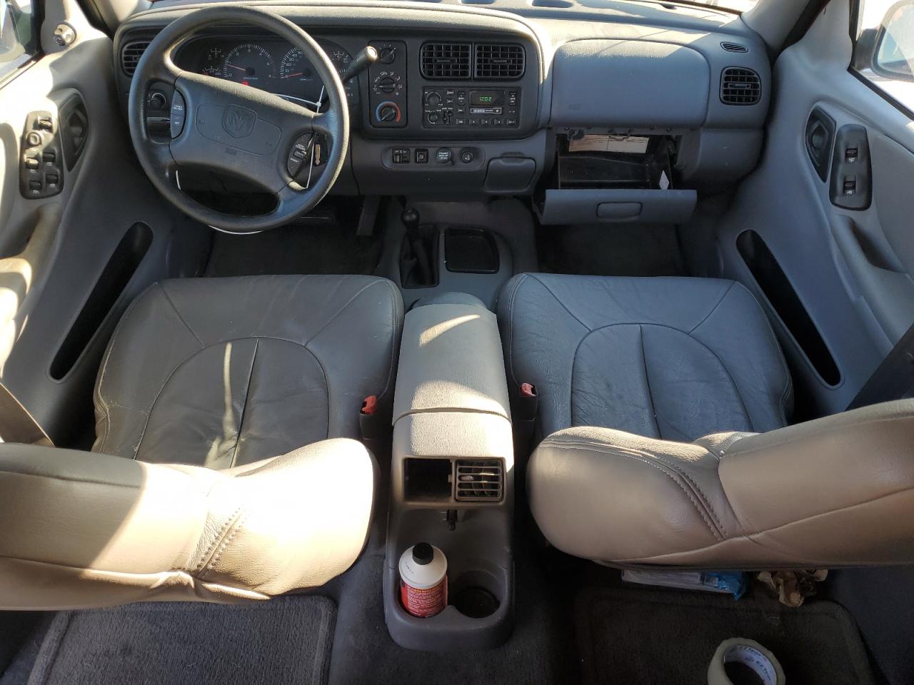 1998 Dodge Durango - Image 8