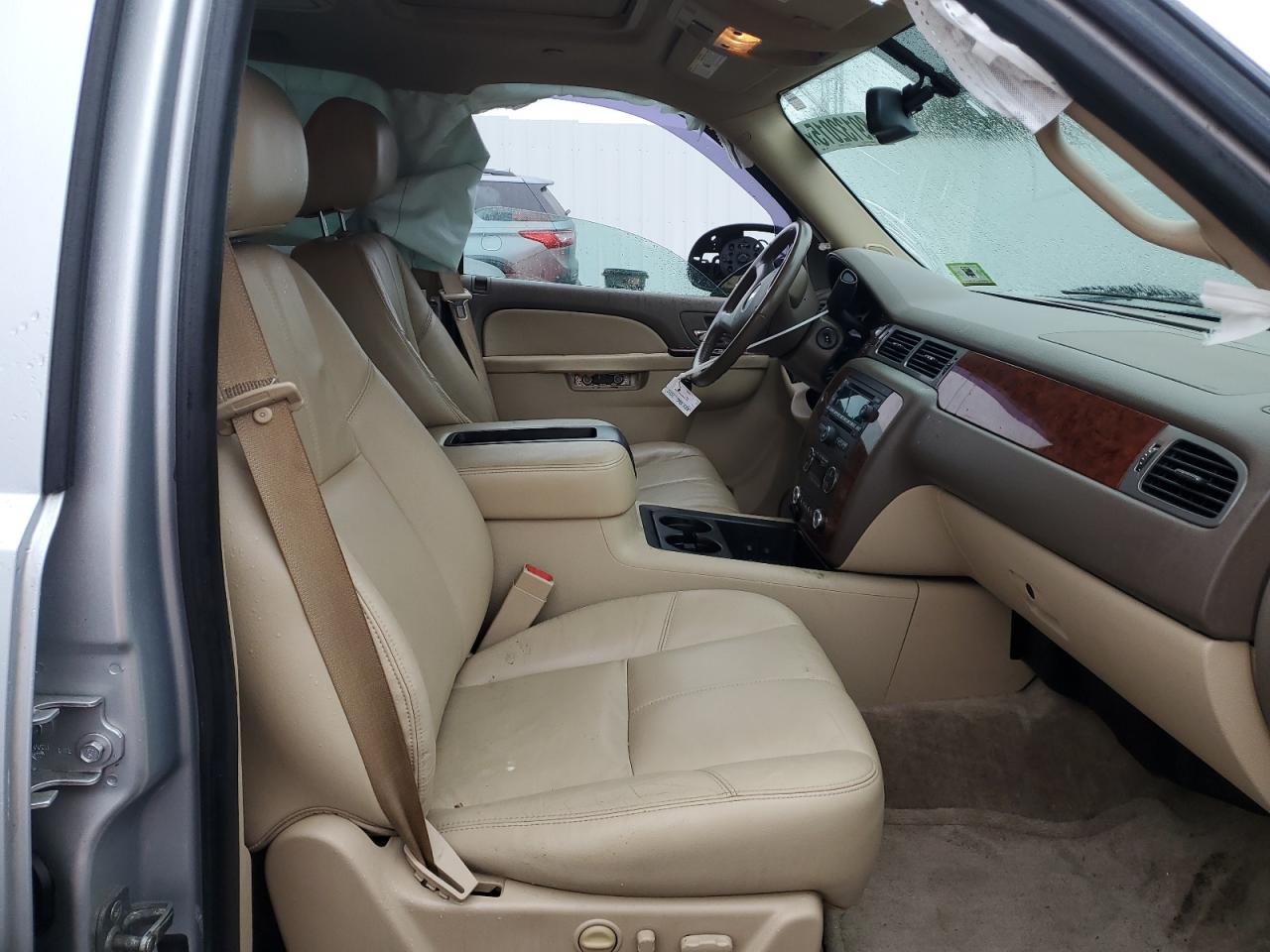 2012 Chevrolet Tahoe - Image 7