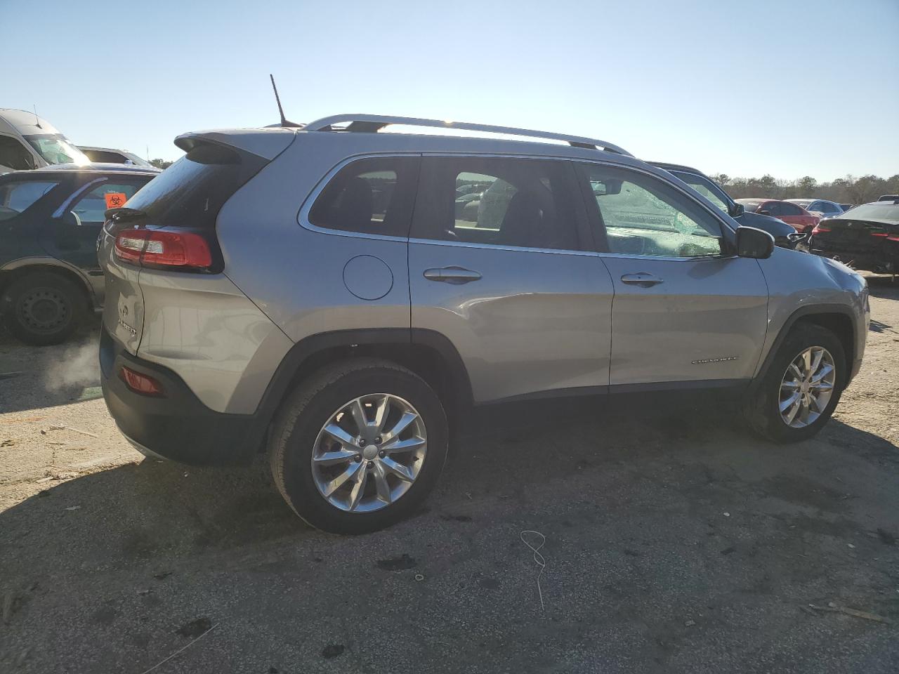 2017 Jeep Grand Cherokee - Image 3