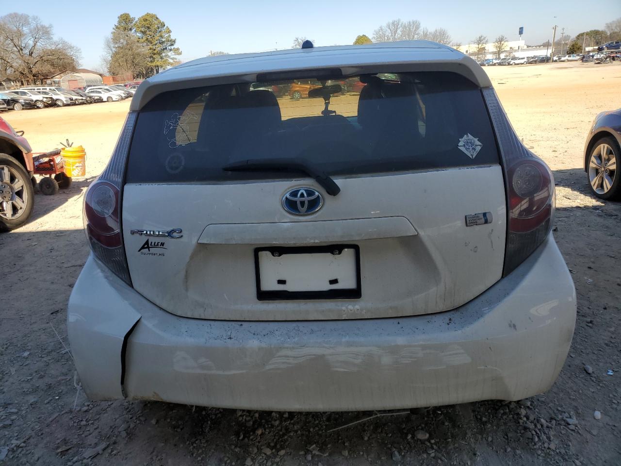 2012 Toyota Prius - Image 6