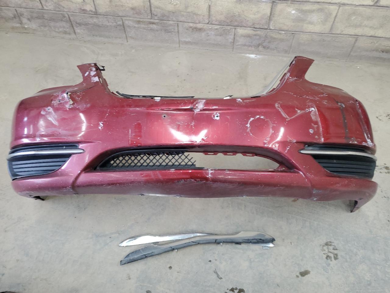 2013 Chrysler 200 - Image 14