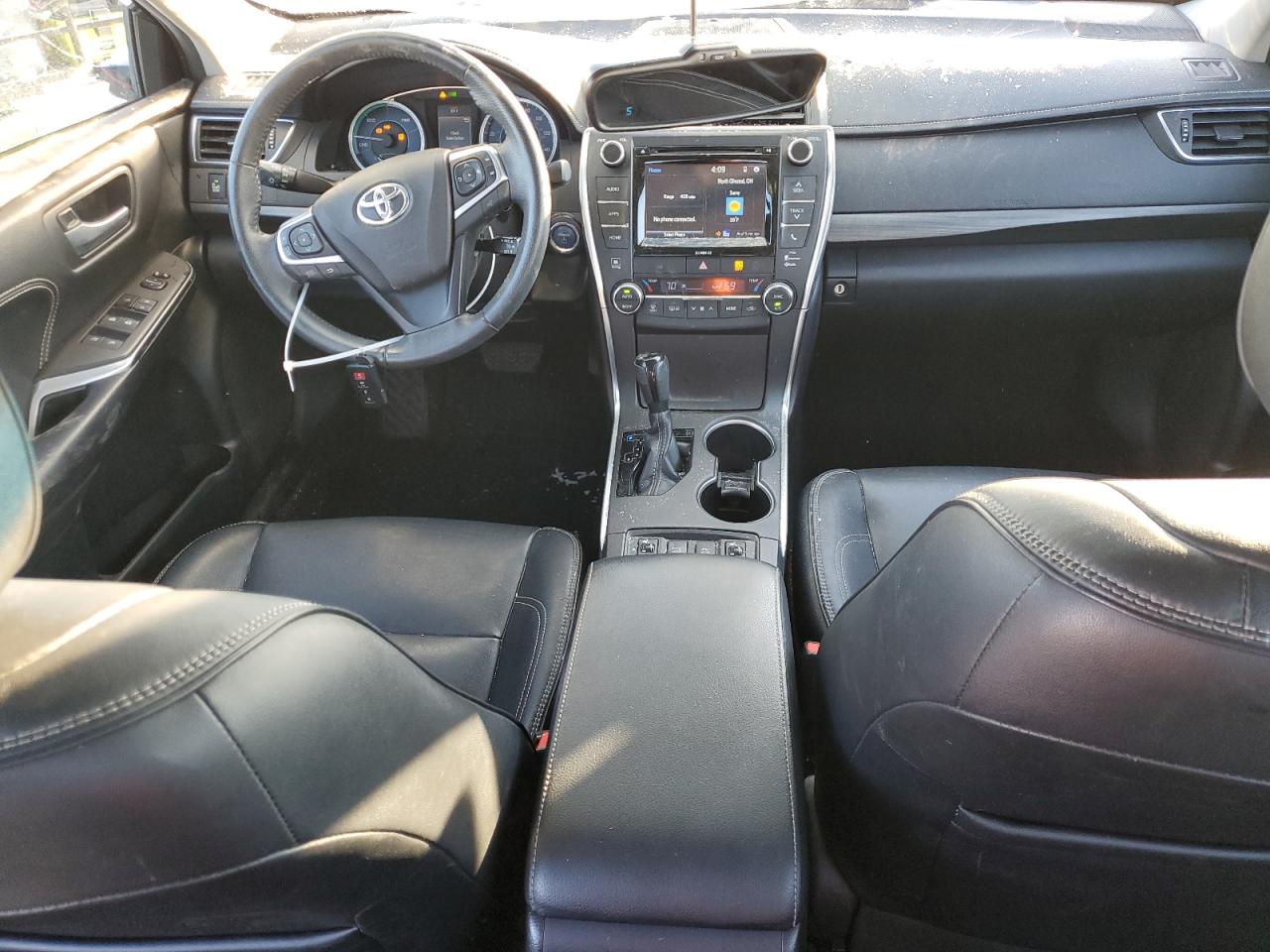 2017 Toyota Camry - Image 8