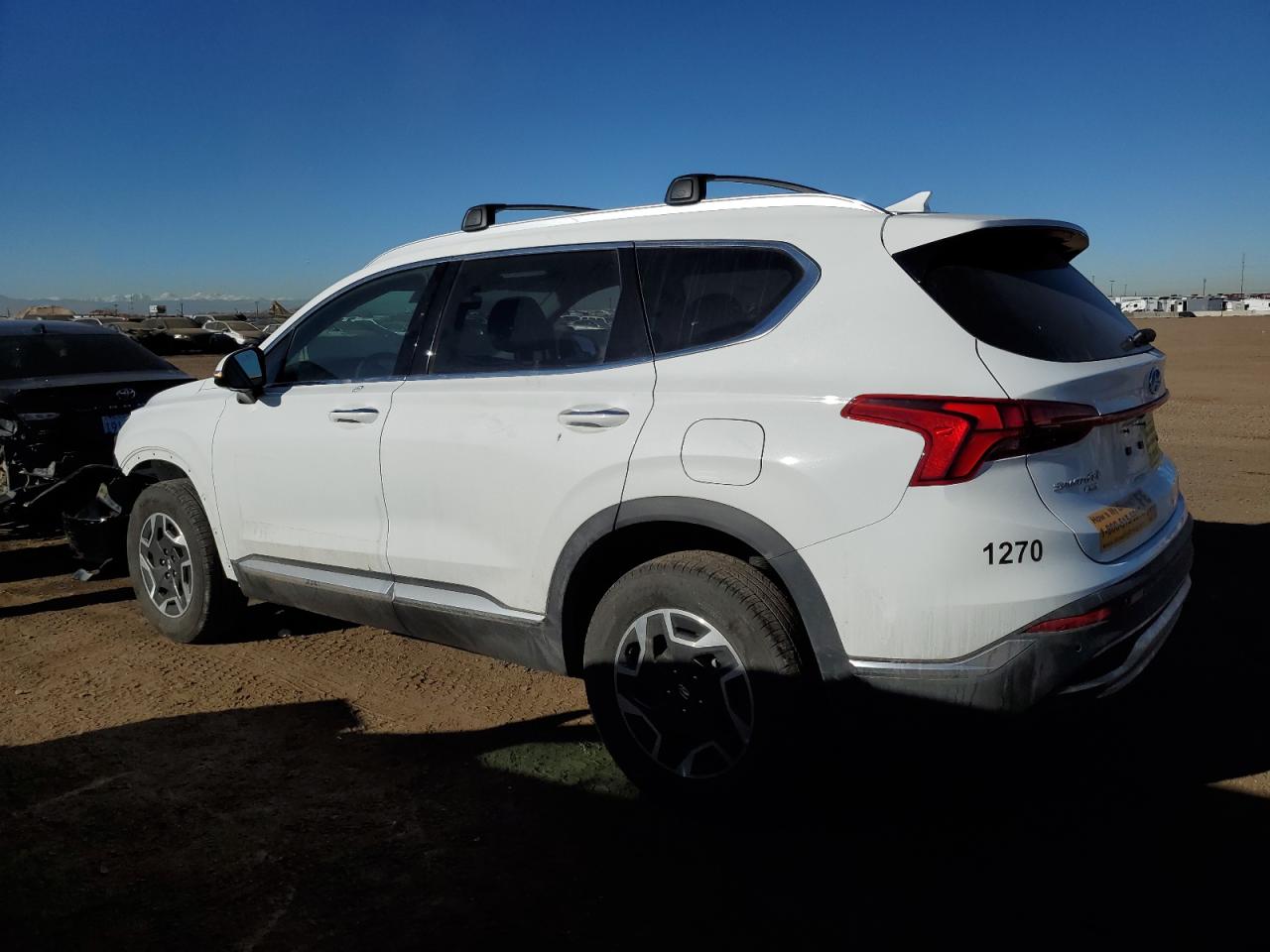 2023 Hyundai Santa Fe - Image 2